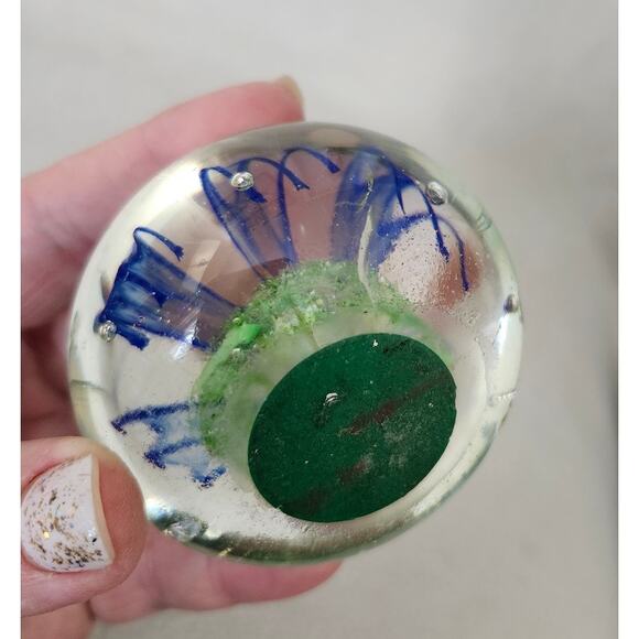 Blue Green Swirl Jellyfish Swirl Paper Weight Round Bubble - Picture 5 of 8